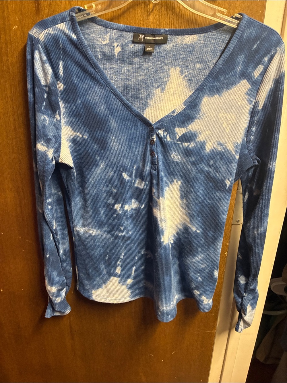 INC International Concepts Blue and White Tie-Dye Ribbed Henley